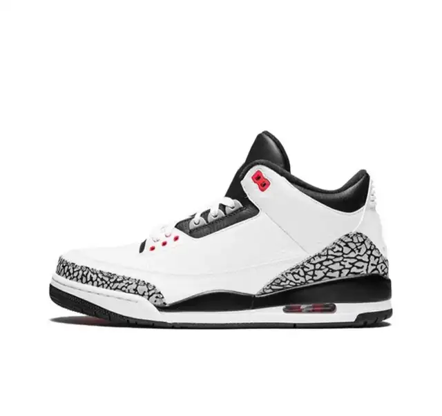 Air Jordan 3 in Men's Shoes in City of Toronto - Image 2