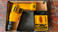 Perceuse 9.6V Dewalt Drill