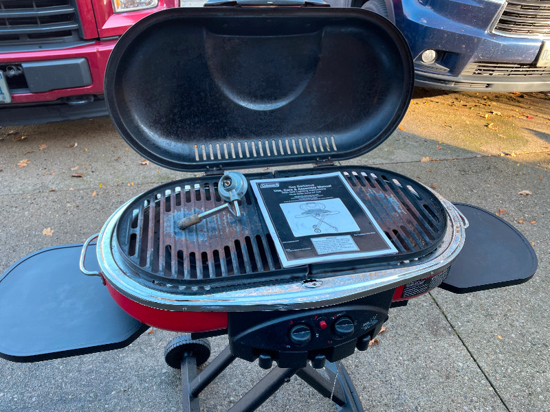 Coleman Roadtrip Gas BBQ BBQs & Outdoor Cooking Hamilton Kijiji