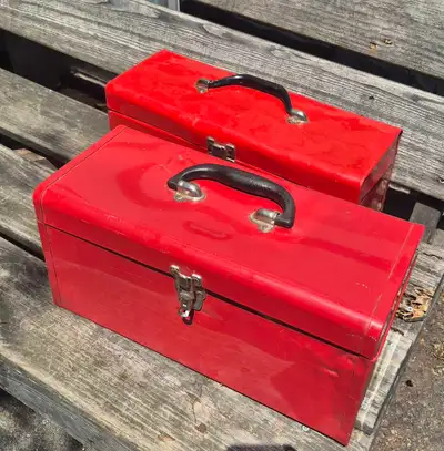 Red Toolbox (1 or 20, View more
