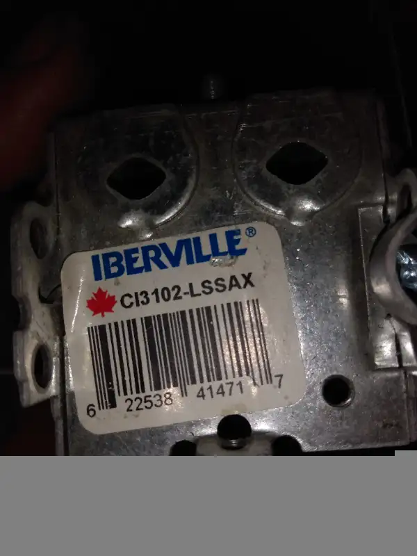 BX electric boxes for steel studs in Electrical in Moncton - Image 4