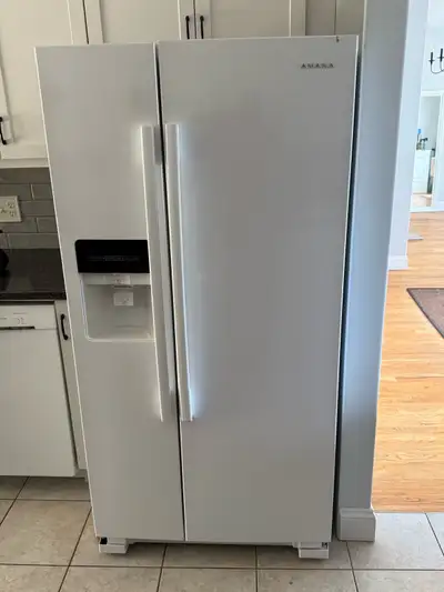 Amana Fridge 2 door, View more