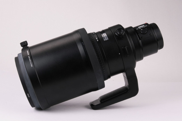 Olympus 90-250mm f2.8 ED Zuiko Digital Zoom Lens 43 four third D in Cameras & Camcorders in Markham / York Region