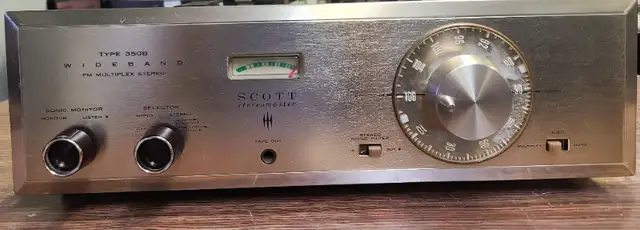 SCOTT TYPE 350B STEREO FM TUNER in Stereo Systems & Home Theatre in City of Toronto - Image 2