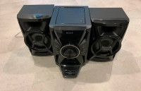Sony Speakers with Radio and CD player (MHC-EC619IP)