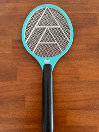 *Brand New* Bug/Mosquito Zapper Racket