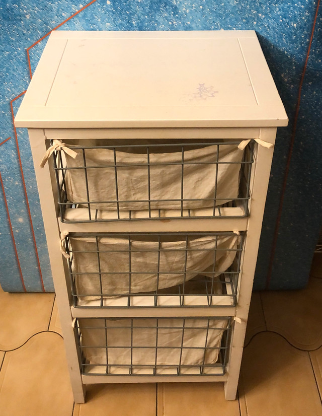 HomeSense 3 drawer Storage Cabinet w/Wire basket in Storage & Organization in Mississauga / Peel Region - Image 2