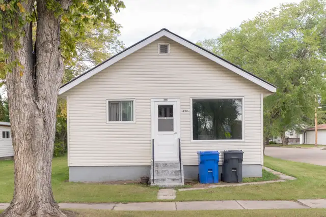 Two Bedroom House For Rent in Canora/Yorkton