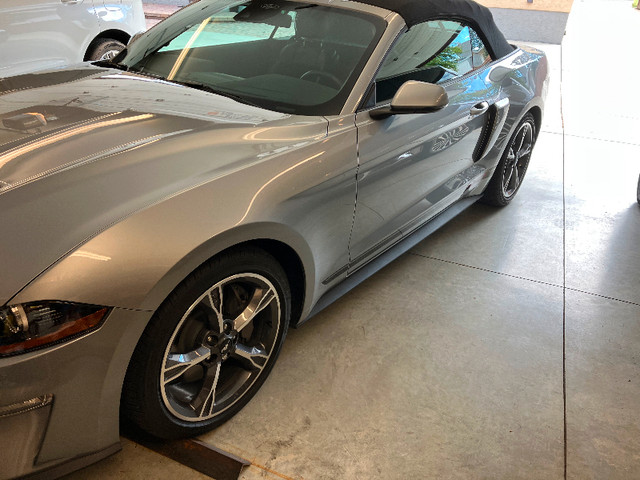 2022 Ford Mustang GT California Special Convertible FOR SALE in Cars & Trucks in Calgary - Image 3