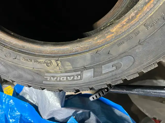 205/55R/ 16 tires from Pontiac Vibe/Toyato Matrix, winters $100 in Tires & Rims in Ottawa - Image 2