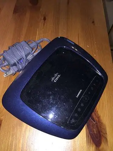 Cisco-Linksys Simultaneous Dual-N Band Wireless Router, View more