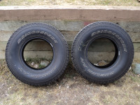 31 x 10.5 x 15 inch Bridgestone Dueler A/T radial tires
