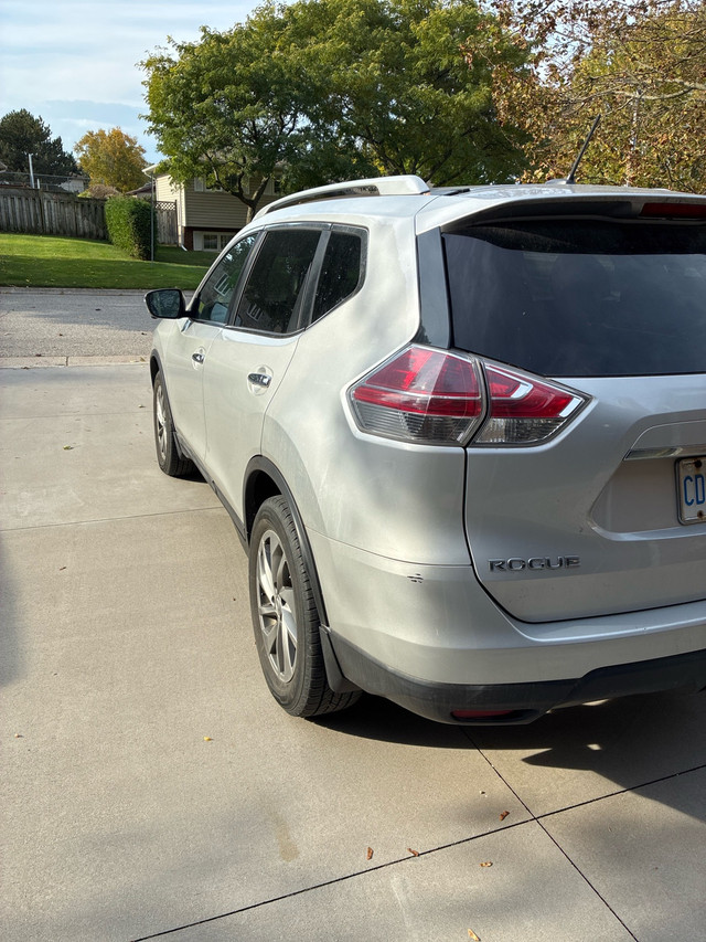 2015 Nissan Rogue SL AWD Sunroof in Cars & Trucks in Owen Sound