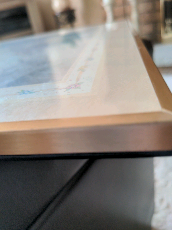 Brushed gold frame 
opening 8x10 in.
Has original mat in Home Décor & Accents in City of Toronto - Image 3