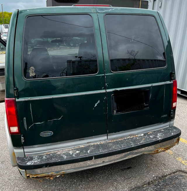 1994 Chevrolet Astro, as is, where is in Cars & Trucks in Oakville / Halton Region - Image 2