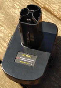 MT18GL Li-ion Battery Adapter – Like New