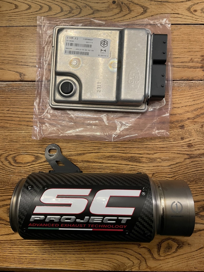 SC project CRT slip on and stock ECU Sport Bikes Kingston Kijiji