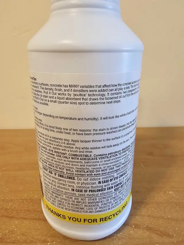 Pick It Up Oil Stain Remover in Other in Red Deer - Image 4