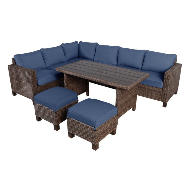 Wicker Patio L sectional with a 6 inches thick cushions in Patio & Garden Furniture in Markham / York Region