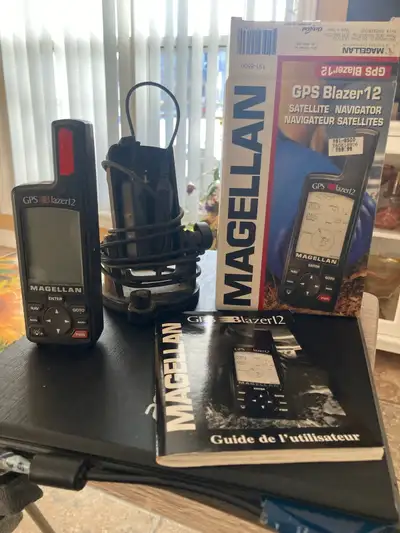 MAGELLAN GPS BLAZER12 ANS & 12 Volts adapter, View more