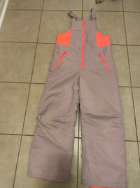Old navy girl's snow pants - Size 10/12
