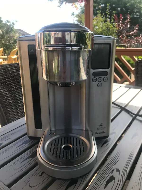 Breville Keurig  Coffee Machine in Coffee Makers in City of Toronto - Image 2