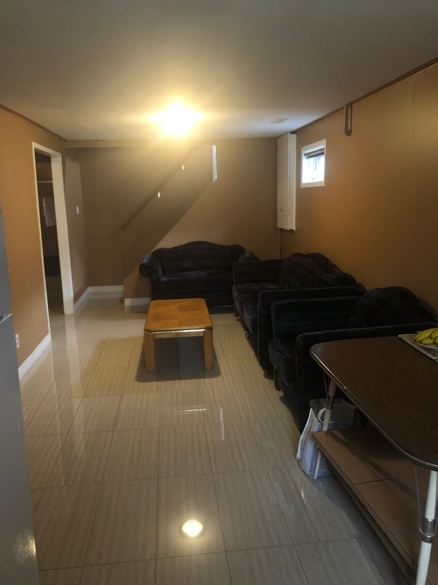 Basement apartment for rent! Long Term Rentals Mississauga / Peel