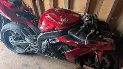 Parting out 2005 yamaha r1. Forks are straight, engine runs, frame is straight and clean title. Subf...