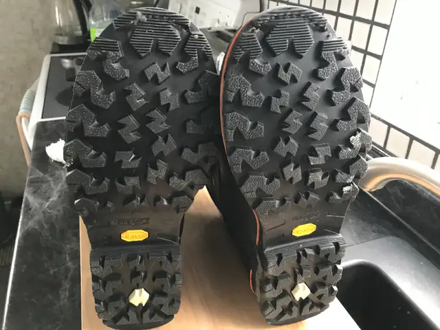 Botte de travail Timberland Pro pour homme CSA poiture 12 in Men's Shoes in Lac-Saint-Jean - Image 5