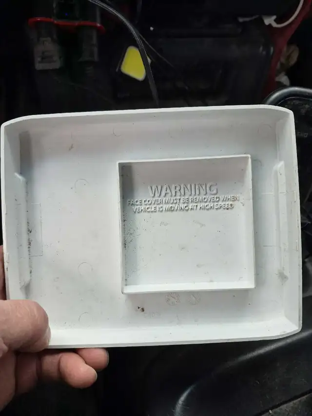 Hard Cover for Lowrance HDS 5 in Fishing, Camping & Outdoors in Muskoka - Image 3