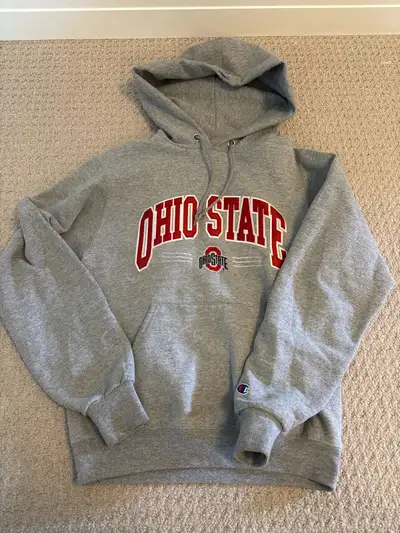 Ohio State Hoodie, Size Men’s XS, View more