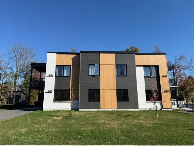 Free August! Spacious 5 1/2 for Rent on Seyval Street (McCrea Plateau)