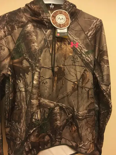 NEW WOMENS REALTREE XTRA CAMO HOODIE & PANTS E TAGS ATTACHED, View more
