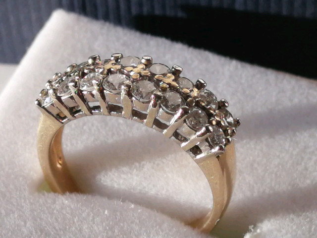 DIAMOND RING in Jewellery & Watches in Kitchener / Waterloo - Image 2