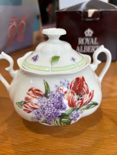 Royal Albert "Botanical Teas" Tulips & Lilacs Sugar Bowl , View more