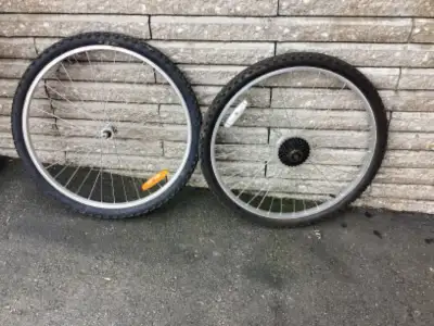 VÉLO ROUES & PNEUS 26 x 1.95”  Alum  BIKE WHEELS RIMS & TIRES, View more