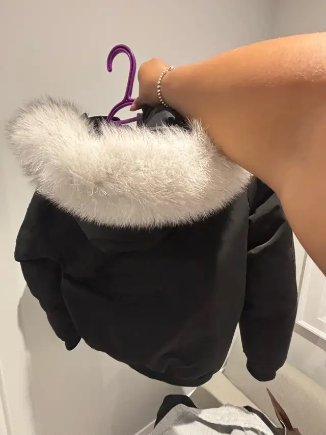 MOOSE KNUCKLES JACKET in Kids & Youth in City of Toronto - Image 5