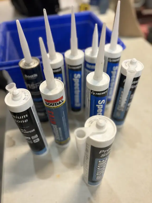 Silicone Caulking Tubes in Other in City of Toronto - Image 3