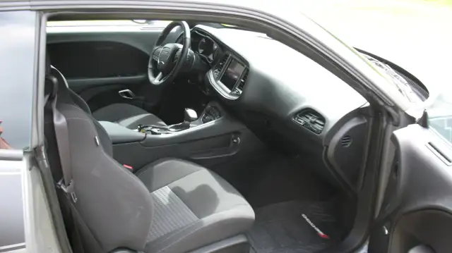 2023 Dodge Challenger R/T, TA in Cars & Trucks in North Bay - Image 7