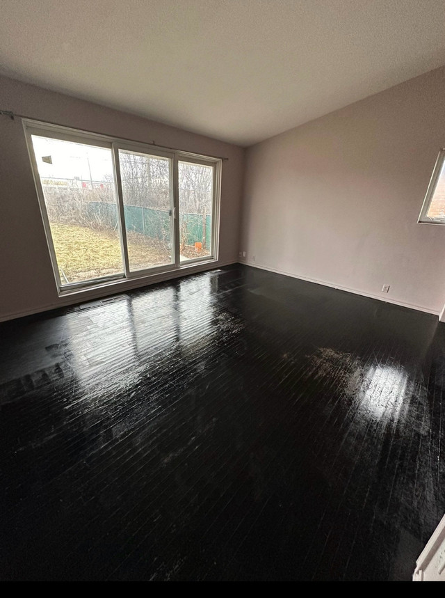 1 Private Room For Rent in Other in Mississauga / Peel Region