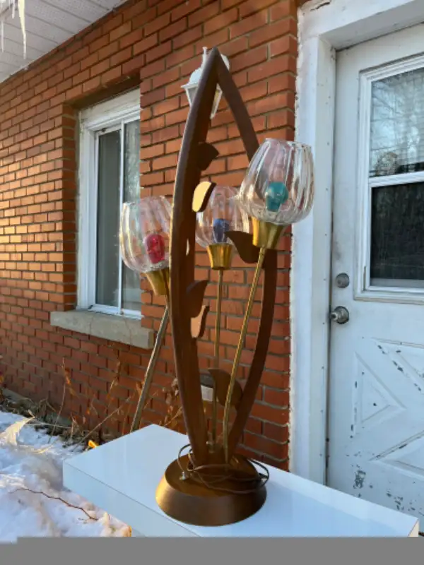 Magnifique grande lampe Vintage  stunning, MCM lamp in Indoor Lighting & Fans in West Island - Image 3