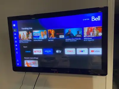 42 inch Panasonic plasma TV in good condition. Approximately 12 years old. Have a solid good wall mo...