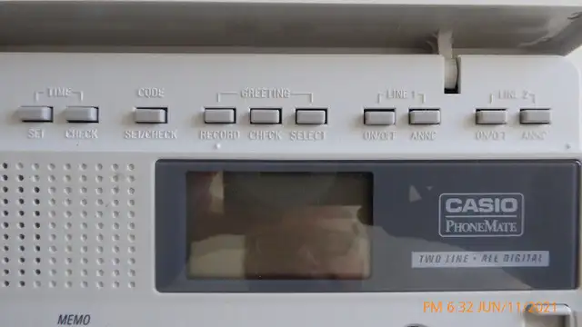 Casio 2-Line Answering Machine, Digital, Record conversations ** in General Electronics in Hamilton - Image 9