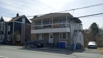 Disponible dès maintenant - 1278, rue principale, Saint-Côme de linière ✨ 7 ½ à louer – 985$/mois ✨...