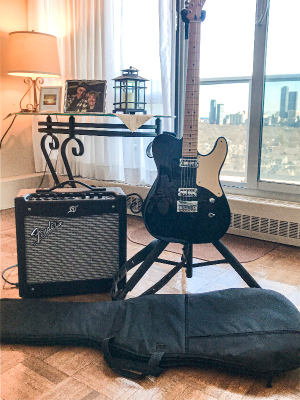 Rare Fender Cabronita™ Telecaster® w/ Fender Mustang I Amp in Guitars in City of Toronto