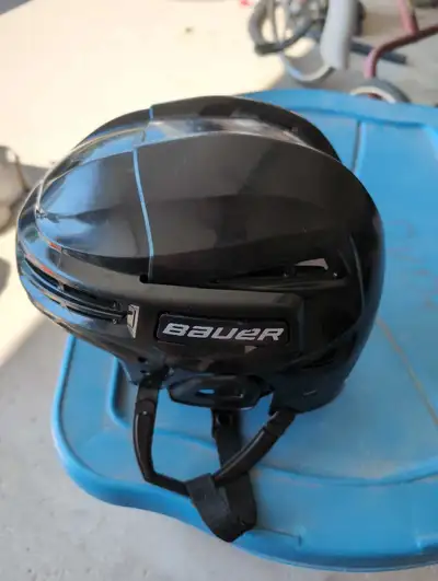 Bauer youth hockey helmet , View more