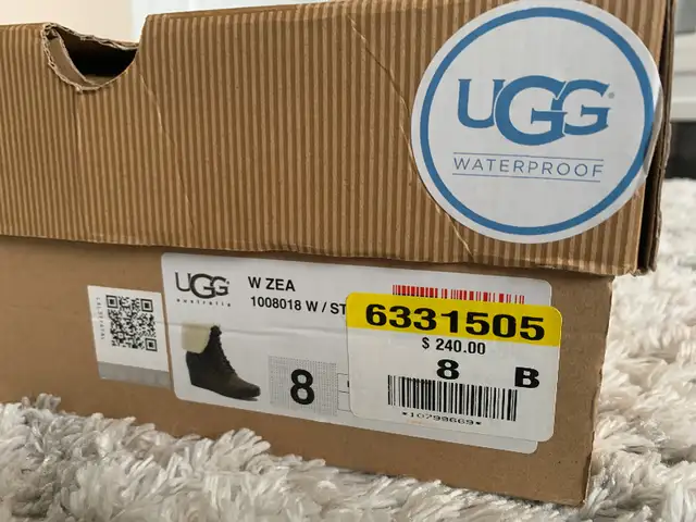 UGG Women's W Zea Cold Weather Waterproof Boots (Sz 8) in Women's - Shoes in Markham / York Region - Image 7