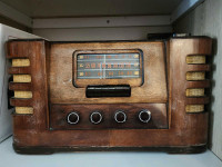 1949 Westinghouse Antique Radio
