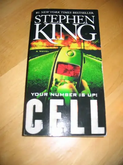 Book - Stephen King, Voir plus