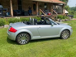 2004 Audi TT